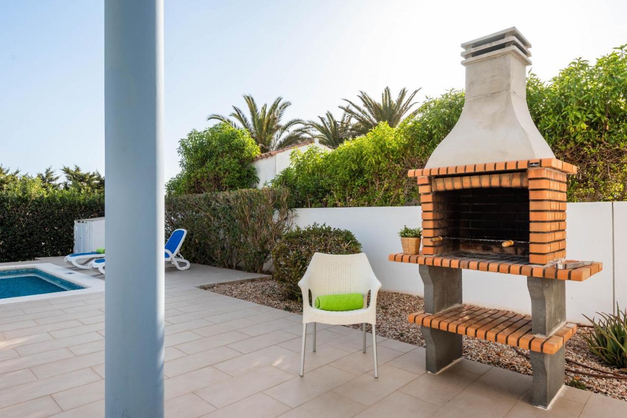 Villas Calan Bosch Mar كالا ان بوسش المظهر الخارجي الصورة